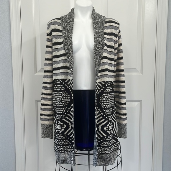 ECOTE Open Front Cardigan Black, Cream & Grey Patterned Size M - Picture 2 of 15